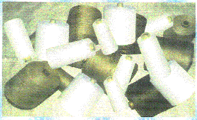 鼆